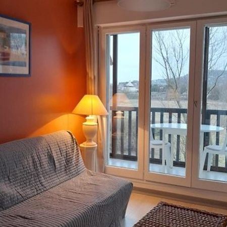 Appartement Refait A Neuf Avec Loggia Et Parking, A 2 Pas De La Plage Et Des Commerces - Fr-1-712-7 Villers-sur-Mer Exterior foto